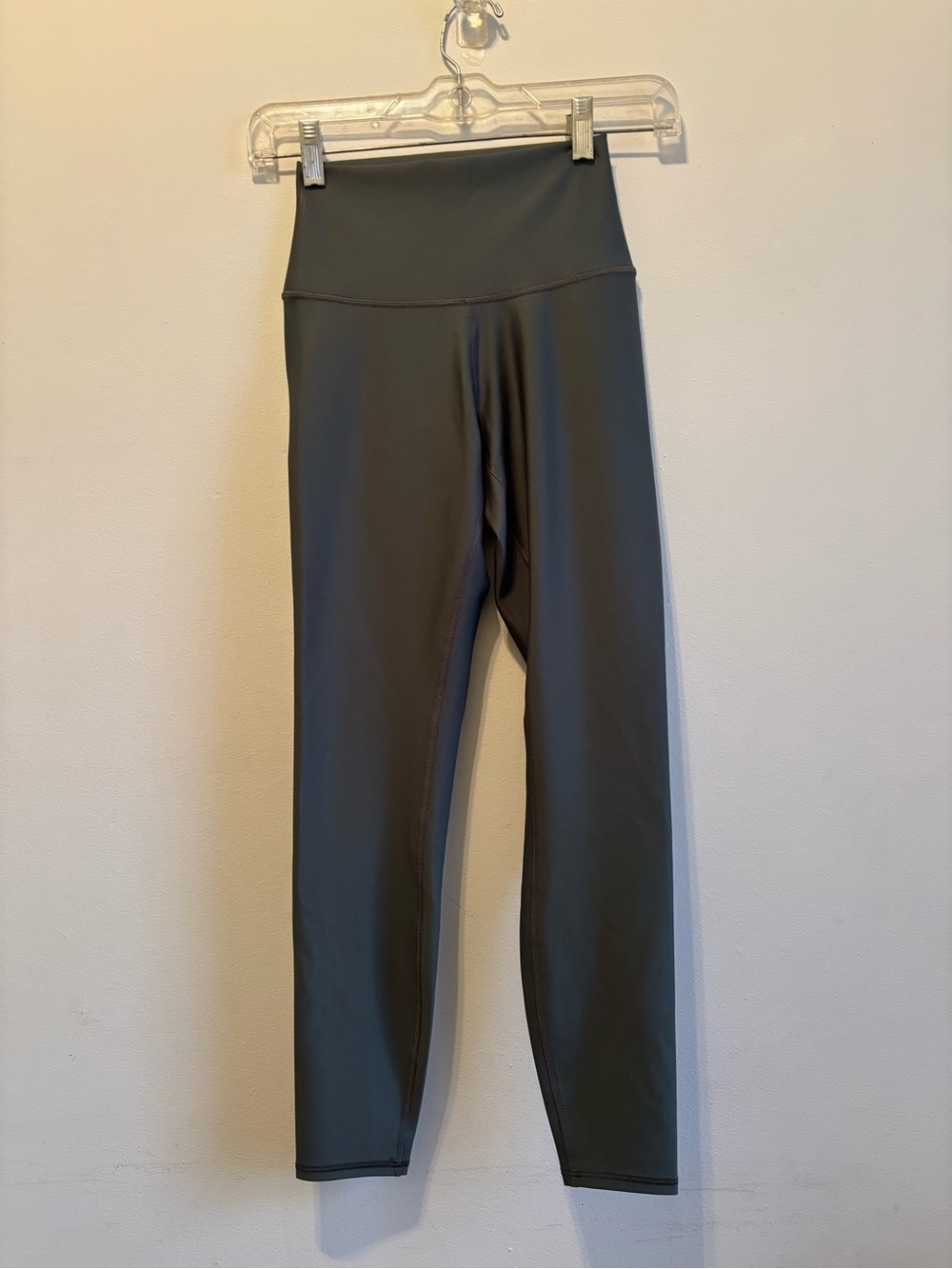 ALO Yoga High-Waist Leggings - Charcoal Olive